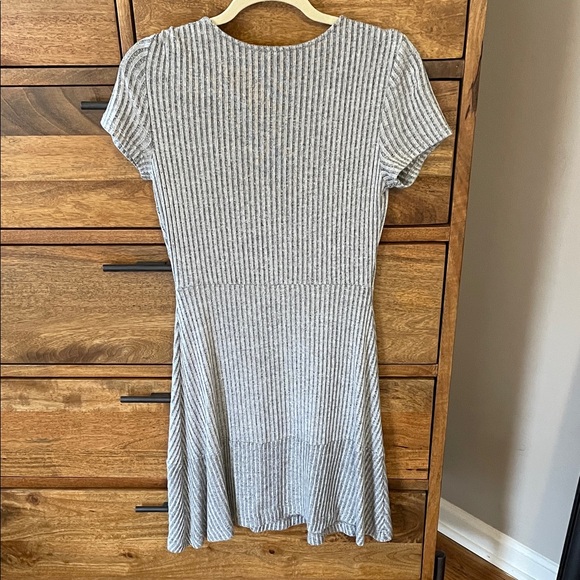 GAP Gray Ribbed Dress - Picture 3 of 4